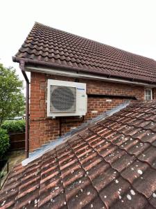 The-Air-Conditioning-Specialists-Ltd-in-Chafford-Hundred-7
