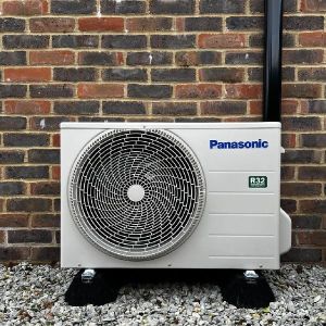 The-Air-Conditioning-Specialists-Ltd-in-Dunton-Green-7