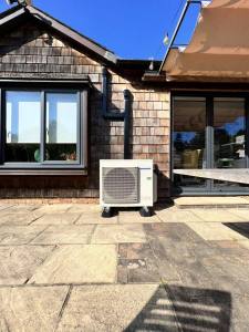 The-Air-Conditioning-Specialists-Ltd-in-Flimwell-10