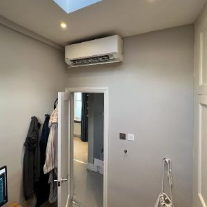 The-Air-Conditioning-Specialists-Ltd-in-Kensington-Gardens-8