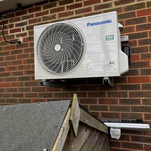 The-Air-Conditioning-Specialists-Ltd-in-Meopham-United-Kingdom-8